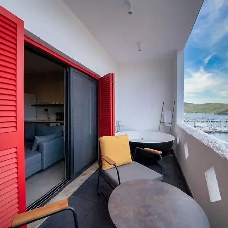 アパートホテル Reddoors Sea View フェティエ